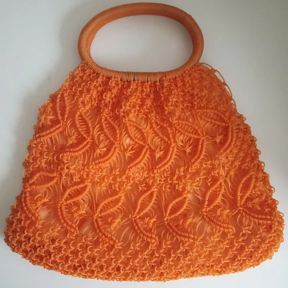 🧡👜 Orange Handbag 👜🧡 - Picture 1 of 5